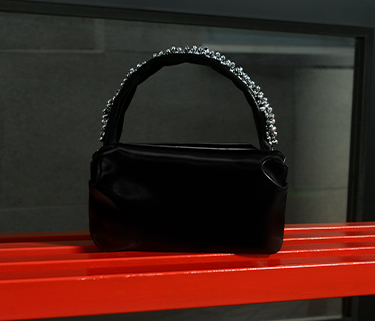 New bags to know New bags to know